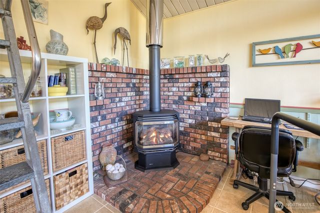 209 Canal Drive SE, Ocean Shores, WA 98569