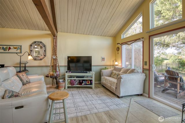 209 Canal Drive SE, Ocean Shores, WA 98569