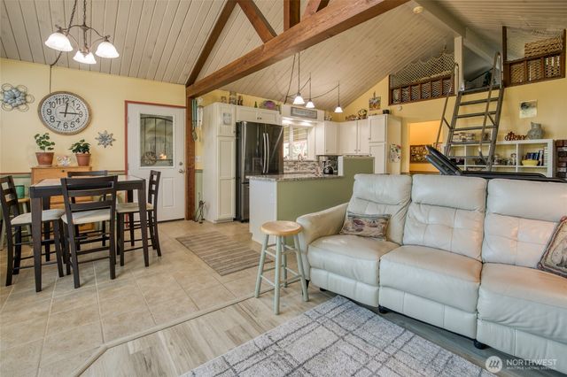 209 Canal Drive SE, Ocean Shores, WA 98569