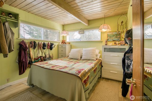 209 Canal Drive SE, Ocean Shores, WA 98569