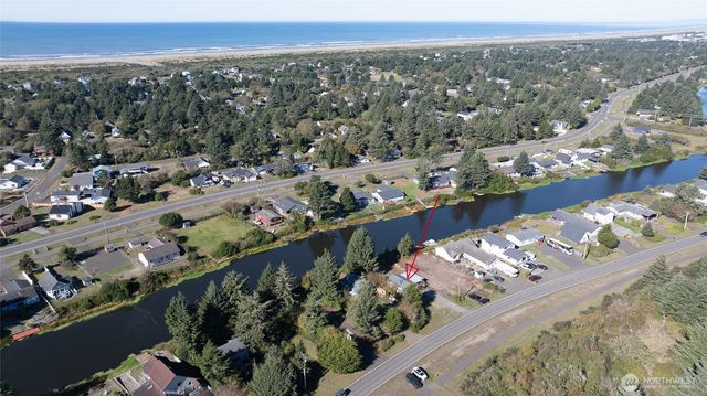 209 Canal Drive SE, Ocean Shores, WA 98569