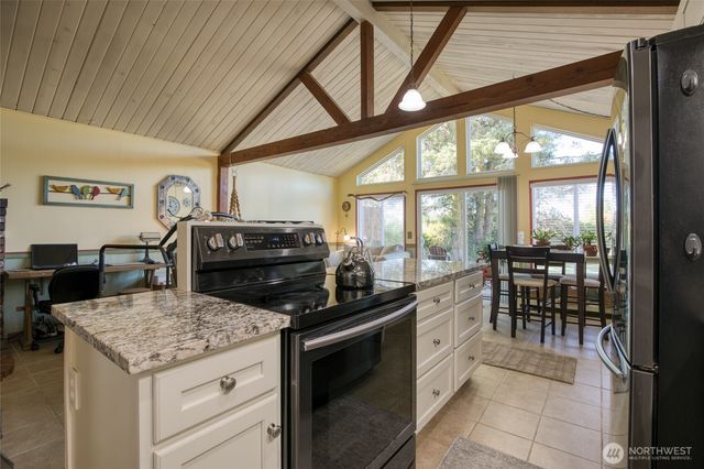 209 Canal Drive SE, Ocean Shores, WA 98569