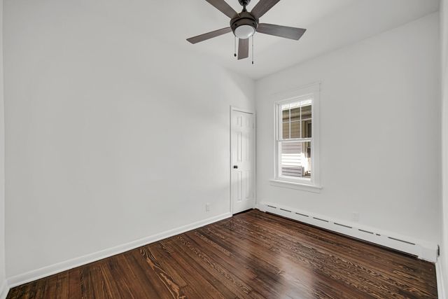 2010 Lincoln Avenue, Whiting, IN 46394