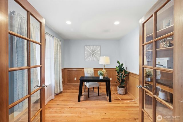 421 SW 335th Street, Federal Way, WA 98023