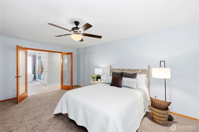 421 SW 335th Street, Federal Way, WA 98023