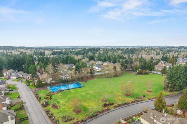 421 SW 335th Street, Federal Way, WA 98023