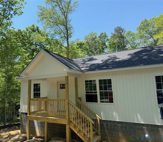 26571 Slash Pine Cir, Ruther Glen, VA 22546