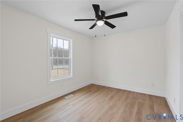 26571 Slash Pine Cir, Ruther Glen, VA 22546