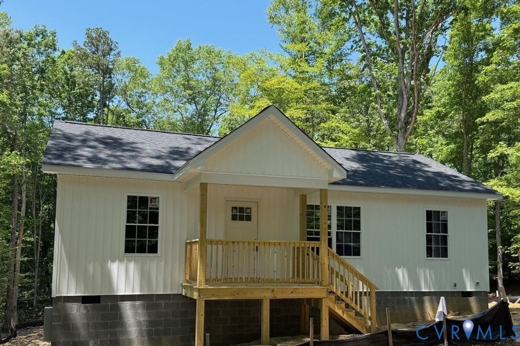 26571 Slash Pine Cir, Ruther Glen, VA 22546