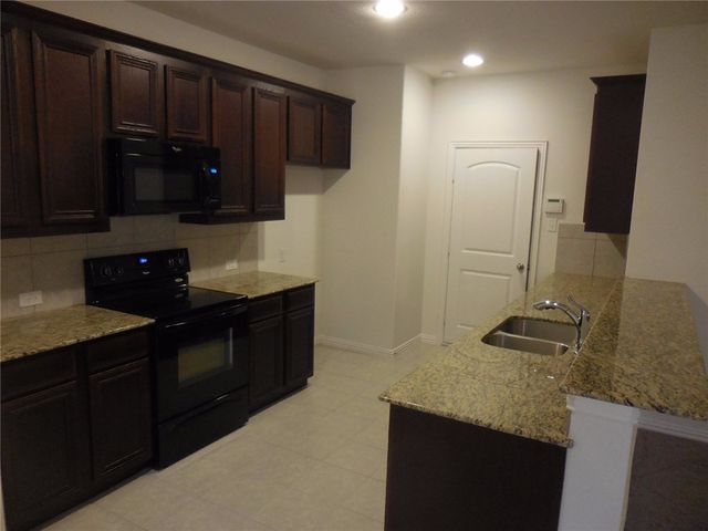 2224 Abbey Lane, Mesquite, TX 75181