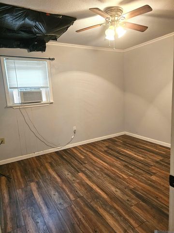 17238 Stoney Point Burch Rd, Pride, LA 70770