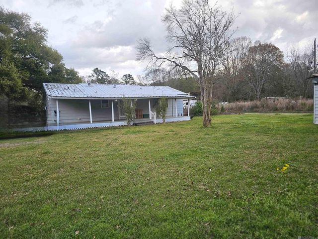 17238 Stoney Point Burch Rd, Pride, LA 70770