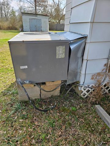 17238 Stoney Point Burch Rd, Pride, LA 70770