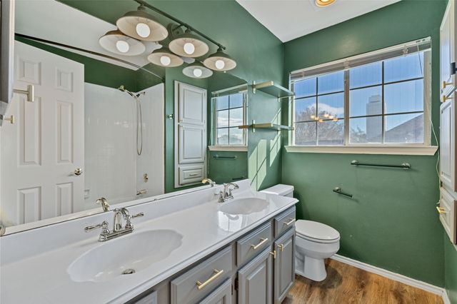 8213 Brentwood Street, Rowlett, TX 75088