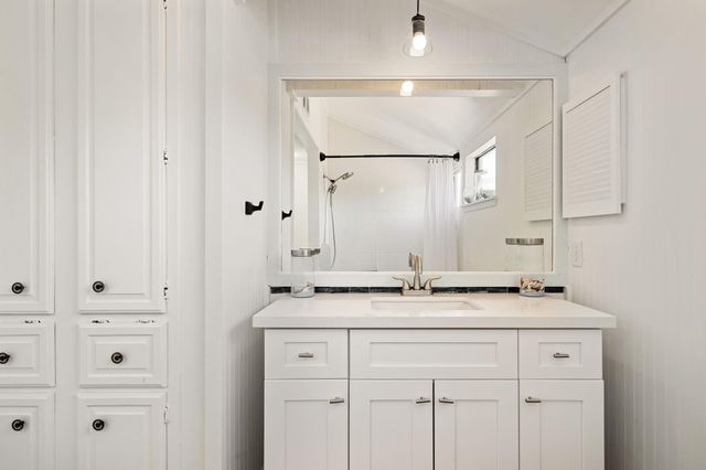 2006 Lakewood Court, Willis, TX 77318