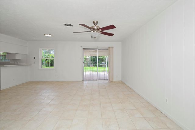 7122 Tanager Street, Houston, TX 77074