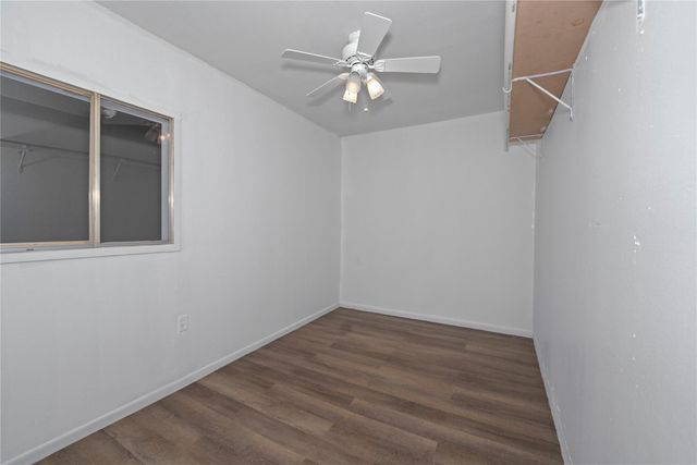 7122 Tanager Street, Houston, TX 77074