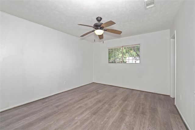 7122 Tanager Street, Houston, TX 77074
