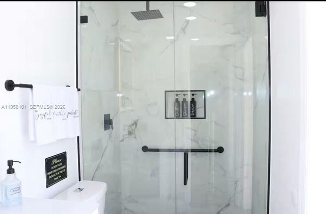 5750 N Andrews Ave, Oakland Park, FL 33309