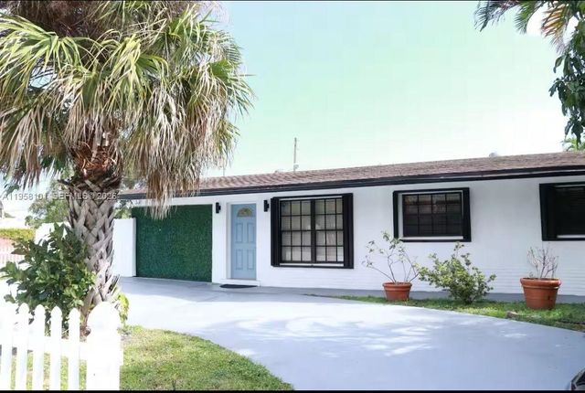 5750 N Andrews Ave, Oakland Park, FL 33309