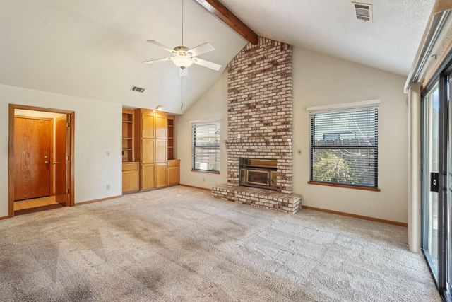 1560 Snapdragon Way, Manteca, CA 95336