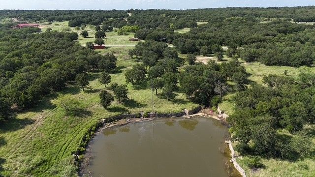 155 County Road 1742, Chico, TX 76431