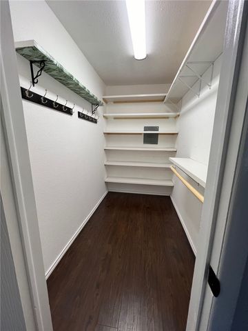 904 University Oaks Boulevard 17, College Station, TX 77840