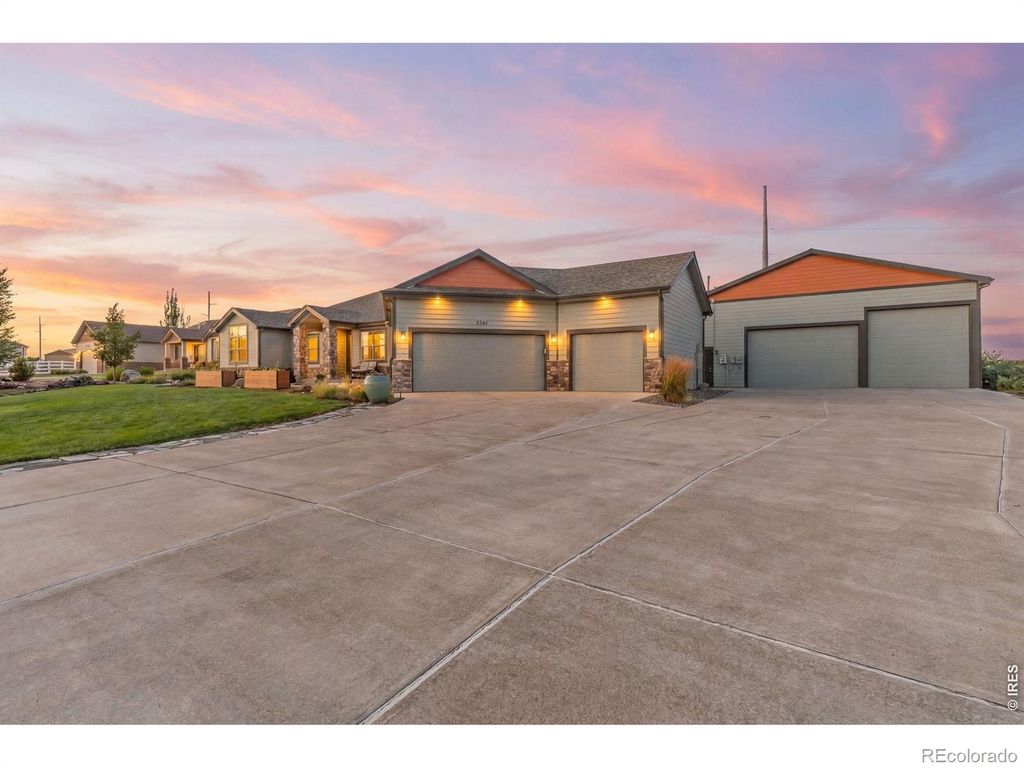 3785 Jay Hawk Court, Dacono, CO 80514