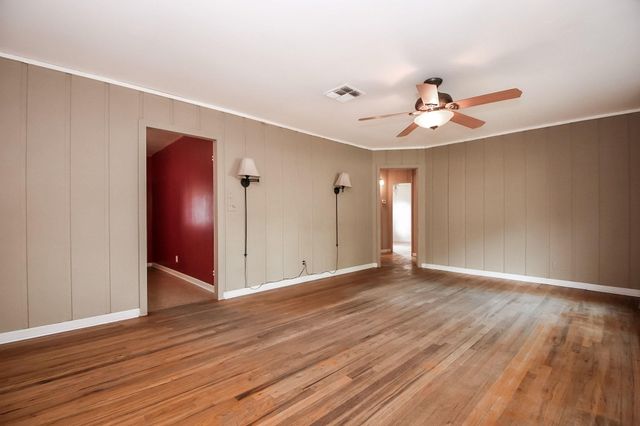 1313 Tobola Street, Rosenberg, TX 77471