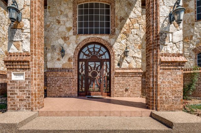 2507 Waterstone Drive, Cedar Hill, TX 75104