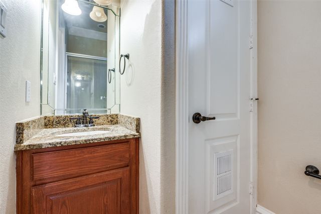 2507 Waterstone Drive, Cedar Hill, TX 75104