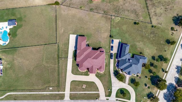 2507 Waterstone Drive, Cedar Hill, TX 75104