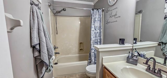 432 BRUINS TRCE, Memphis, TN 38018