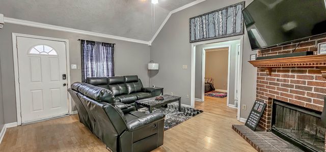 432 BRUINS TRCE, Memphis, TN 38018