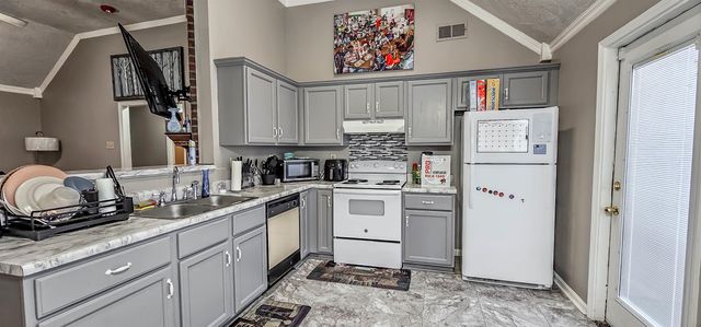 432 BRUINS TRCE, Memphis, TN 38018