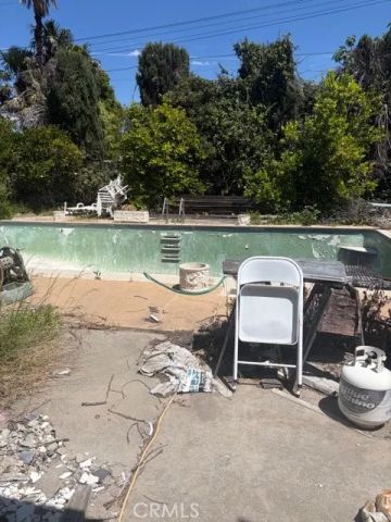 10210 Encino Avenue, Northridge, CA 91325