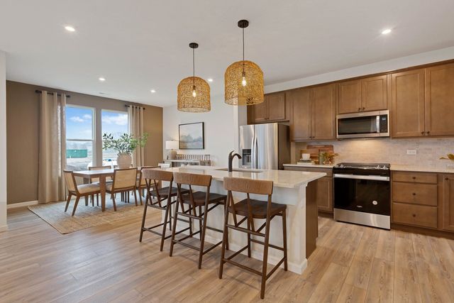 2651 Lawlor Lane, Naperville, IL 60564