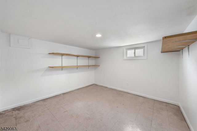 466 Delavan Ave, Newark City, NJ 07107