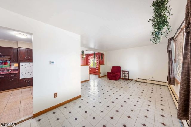 466 Delavan Ave, Newark City, NJ 07107
