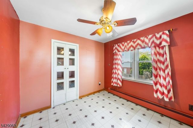 466 Delavan Ave, Newark City, NJ 07107