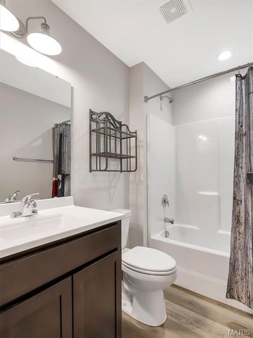 455 Calvey View Court, Robertsville, MO 63072