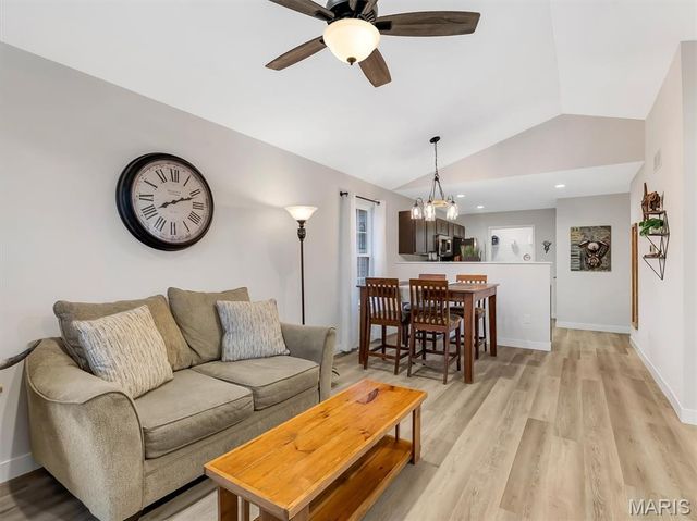 455 Calvey View Court, Robertsville, MO 63072