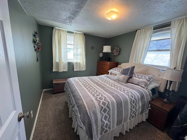 3605 MAPLE AVE, Rapid City, SD 57701