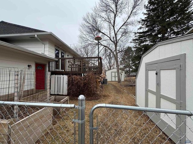 3605 MAPLE AVE, Rapid City, SD 57701