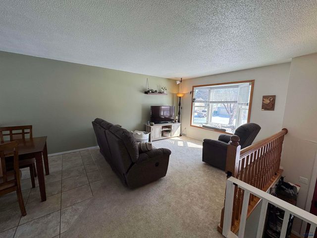 3605 MAPLE AVE, Rapid City, SD 57701