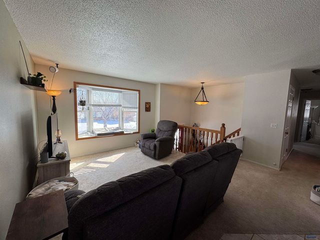 3605 MAPLE AVE, Rapid City, SD 57701