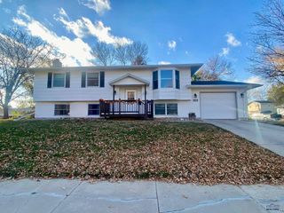 3605 MAPLE AVE, Rapid City, SD 57701