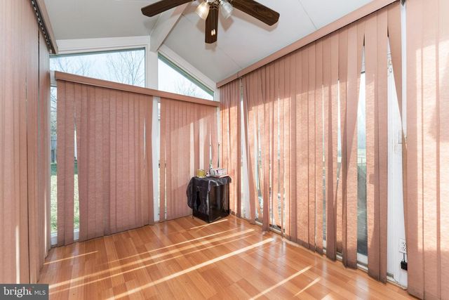 9549 RIGGS RD, Adelphi, MD 20783