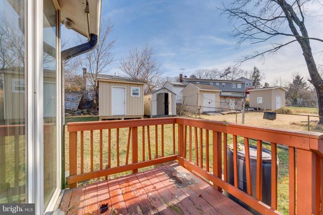 9549 RIGGS RD, Adelphi, MD 20783