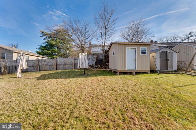 9549 RIGGS RD, Adelphi, MD 20783